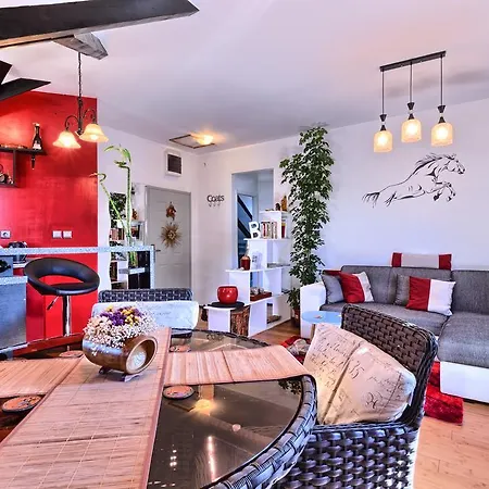 Apartment Sunny Stone