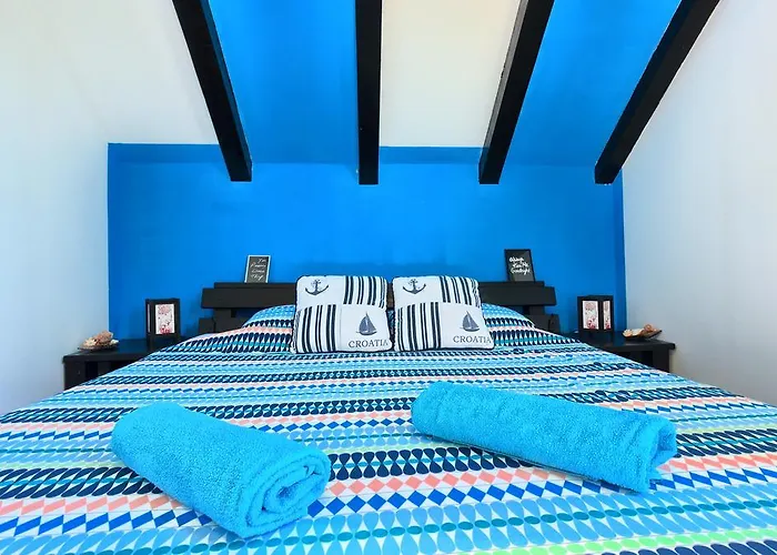 Apartment Sunny Stone Split